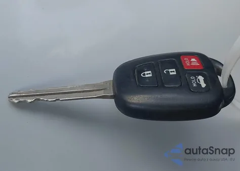 2014 Toyota Camry Se Sport z USA, uszkodzony, nr VIN 4T1BF1FK2EU740182